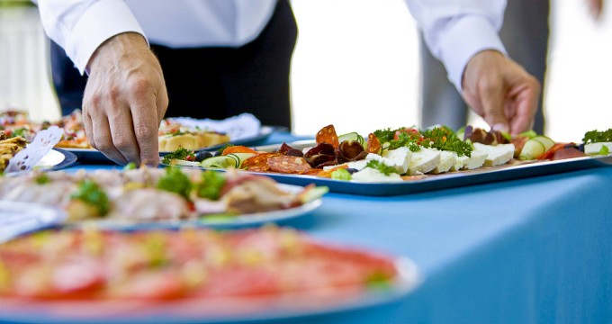 5 Tips for Choosing a Good Catering Company for your Event